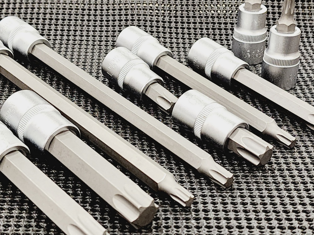 Socket bits